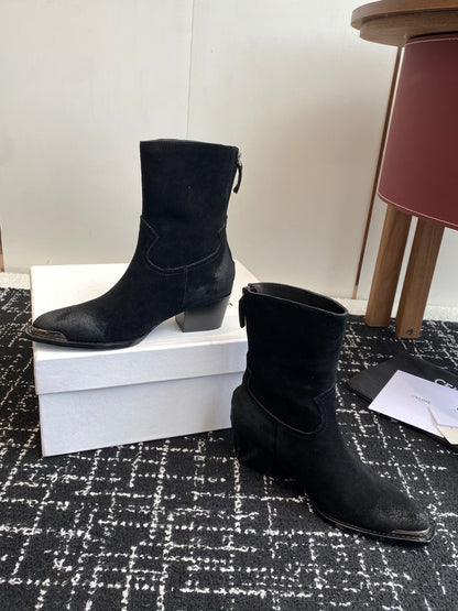 Celine Retro Chunky Chelsea Ankle Boots – 25SS