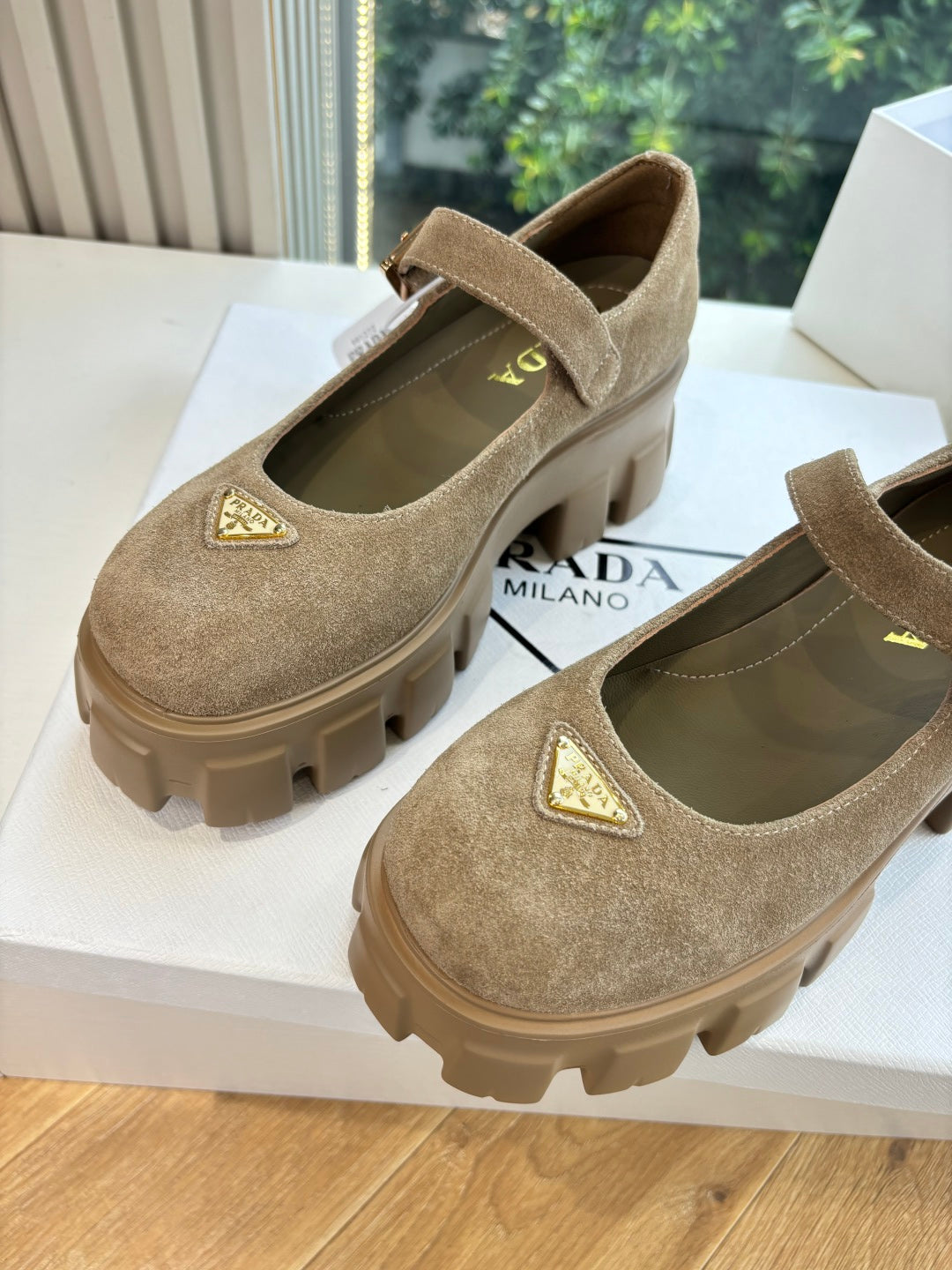 Prada Monolith Platform Mary Jane Loafers – 25FW