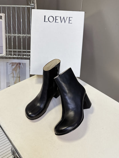 Loewe 2025FW Calfskin Fashion Boots – Autumn/Winter Collection – 2025FW