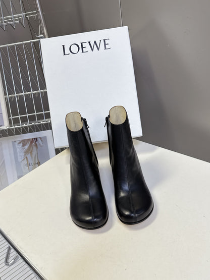 Loewe 2025FW Calfskin Fashion Boots – Autumn/Winter Collection – 2025FW