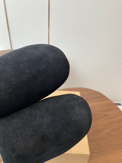 UGG Ansley Suede Mule Slippers – 25FW
