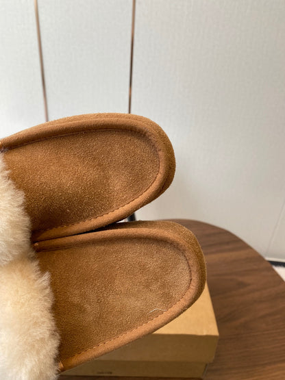 UGG Ansley Suede Mules – 25FW