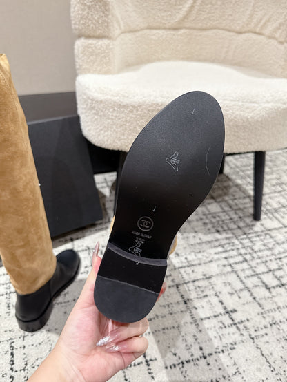 Chanel Runway Knee-High Boots – 25SS