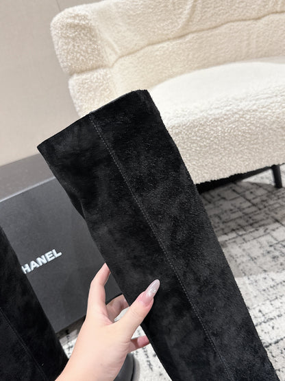 Chanel Runway Knee-High Boots – 25SS