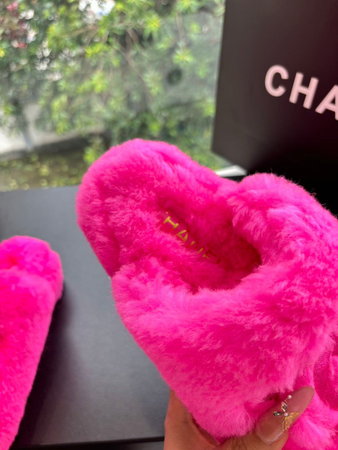 Chanel Wool Fur Slippers – 25FW