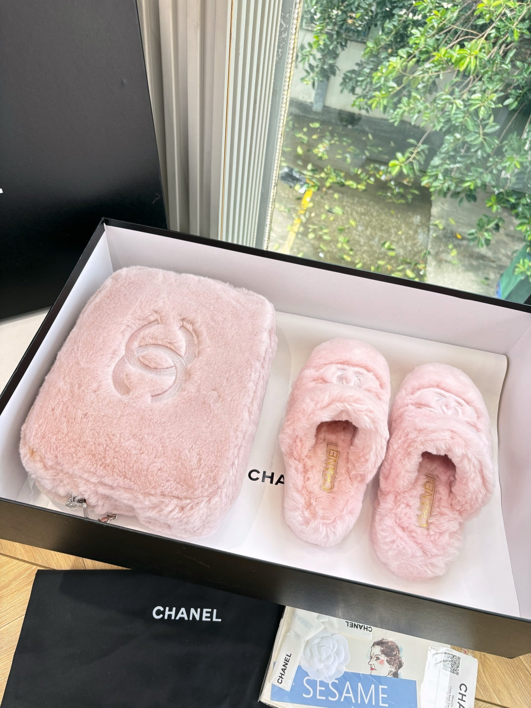 Chanel Wool Fur Slippers – 25FW