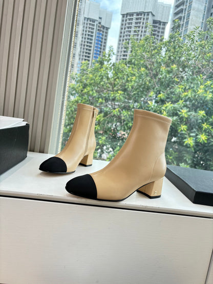 Chanel Autumn/Winter Chelsea Knight Boots