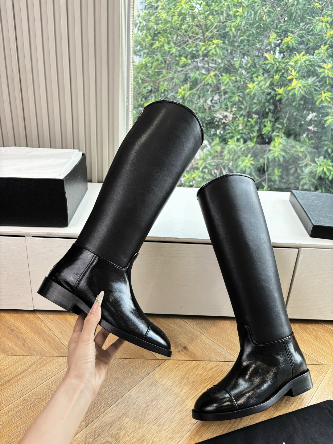 Chanel Chelsea Knight Boots – Autumn/Winter Collection