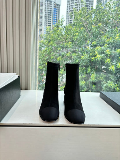 Chanel Autumn/Winter Chelsea Knight Boots
