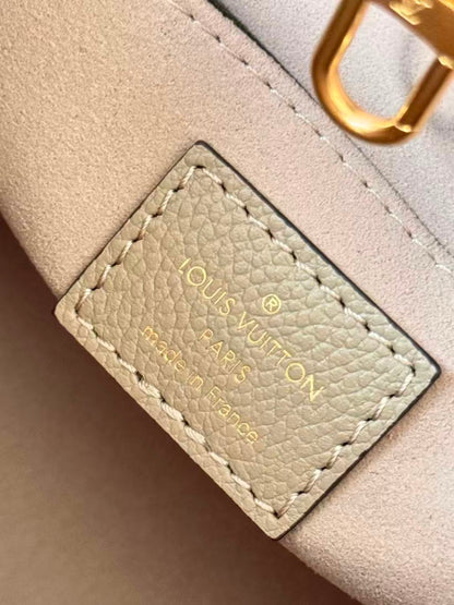 Louis Vuitton OnTheGo BB Handbag