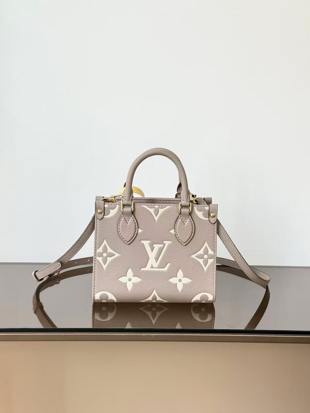 Louis Vuitton OnTheGo BB Handbag