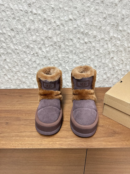 UGG Closed-Toe Fur-Lined Slippers – Autumn/Winter Collection