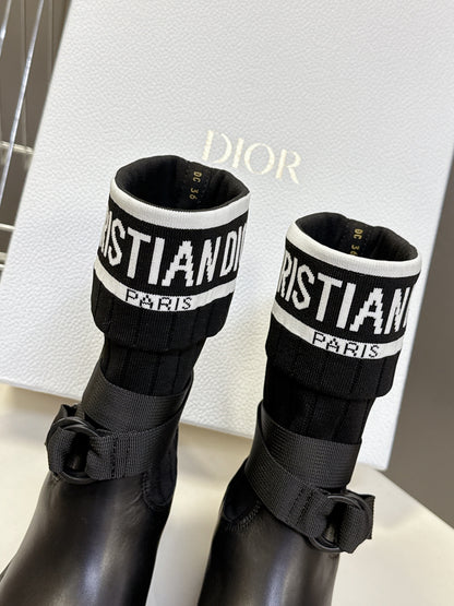 Dior Autumn/Winter Knight Knee-High Boots