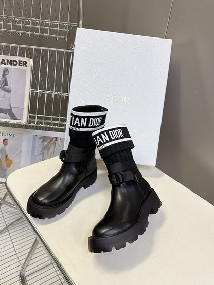 Dior Autumn/Winter Knight Knee-High Boots