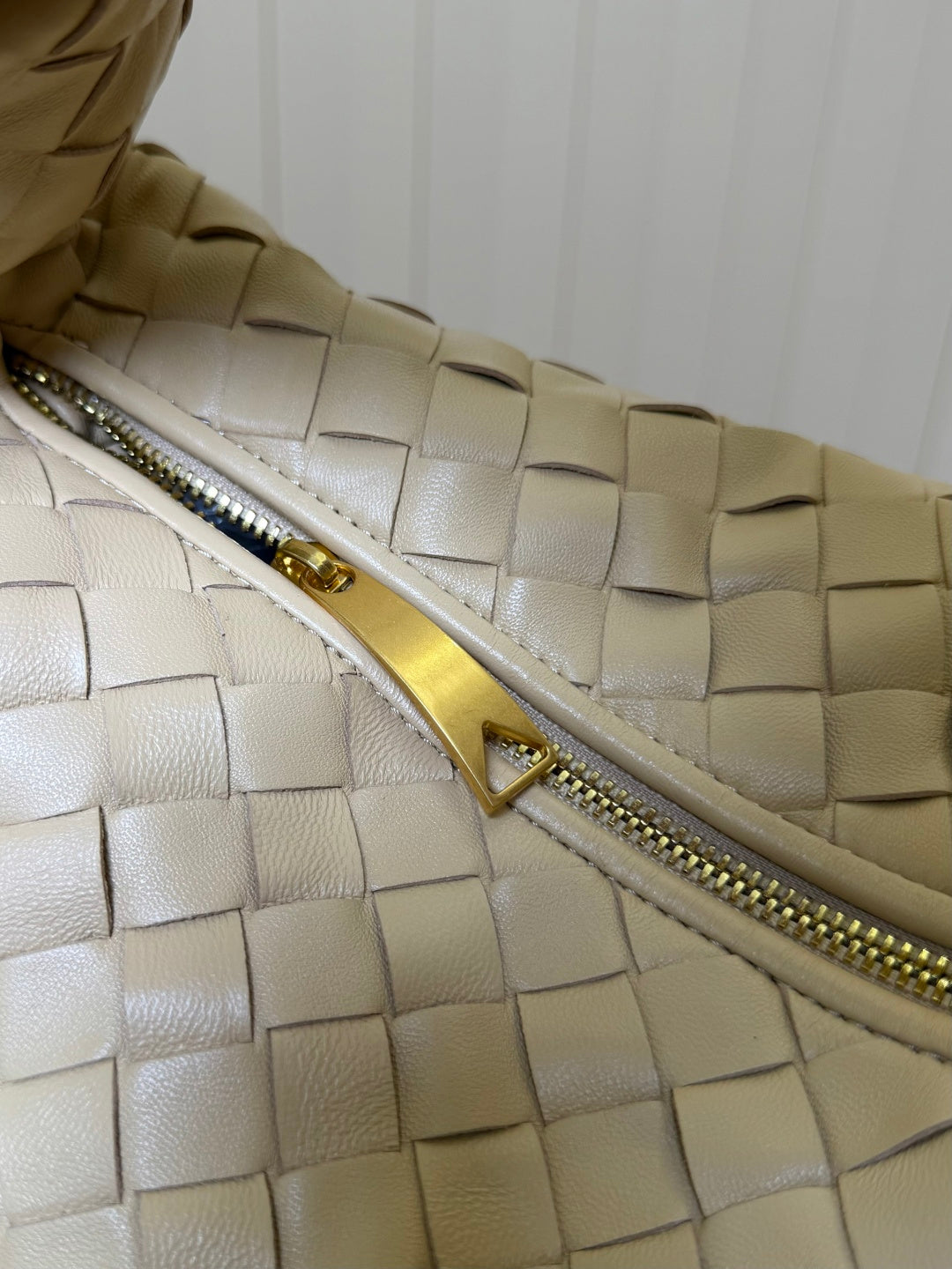 Bottega Veneta Teen Jodie Shoulder Bag