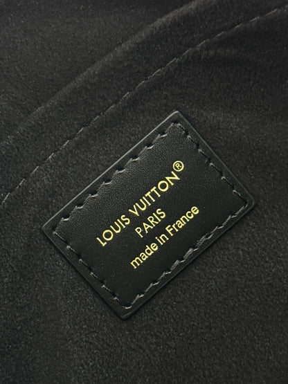 Louis Vuitton OnTheGo Tote Handbag