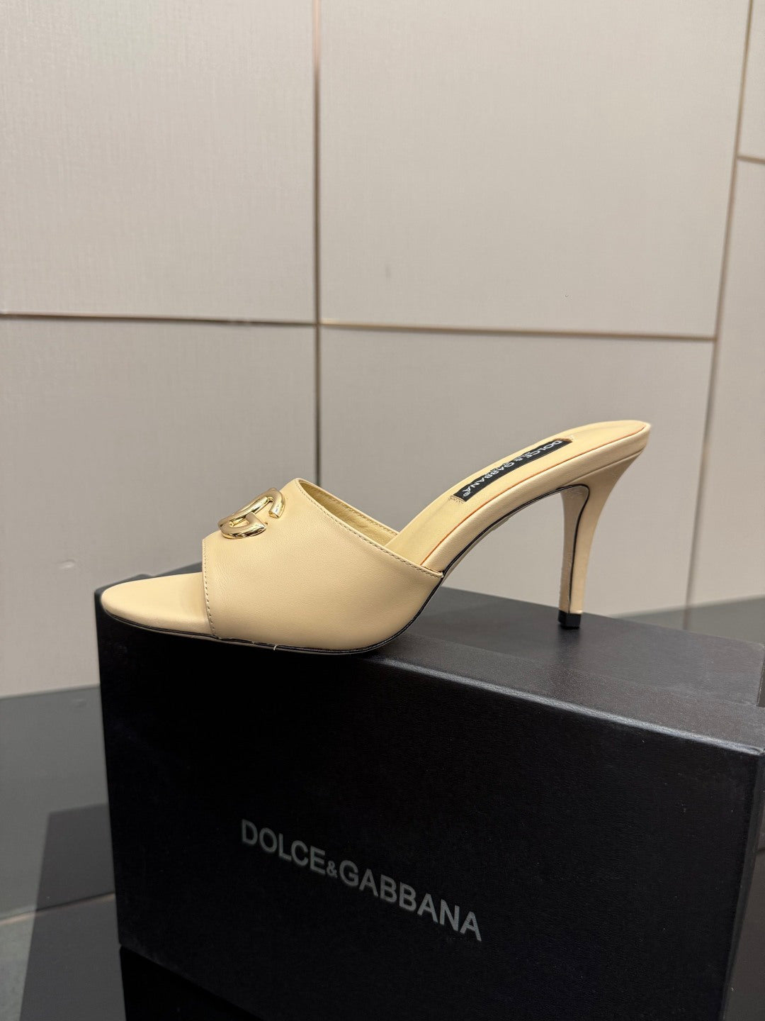 Dolce & Gabbana DG Buckle Heeled Sandals