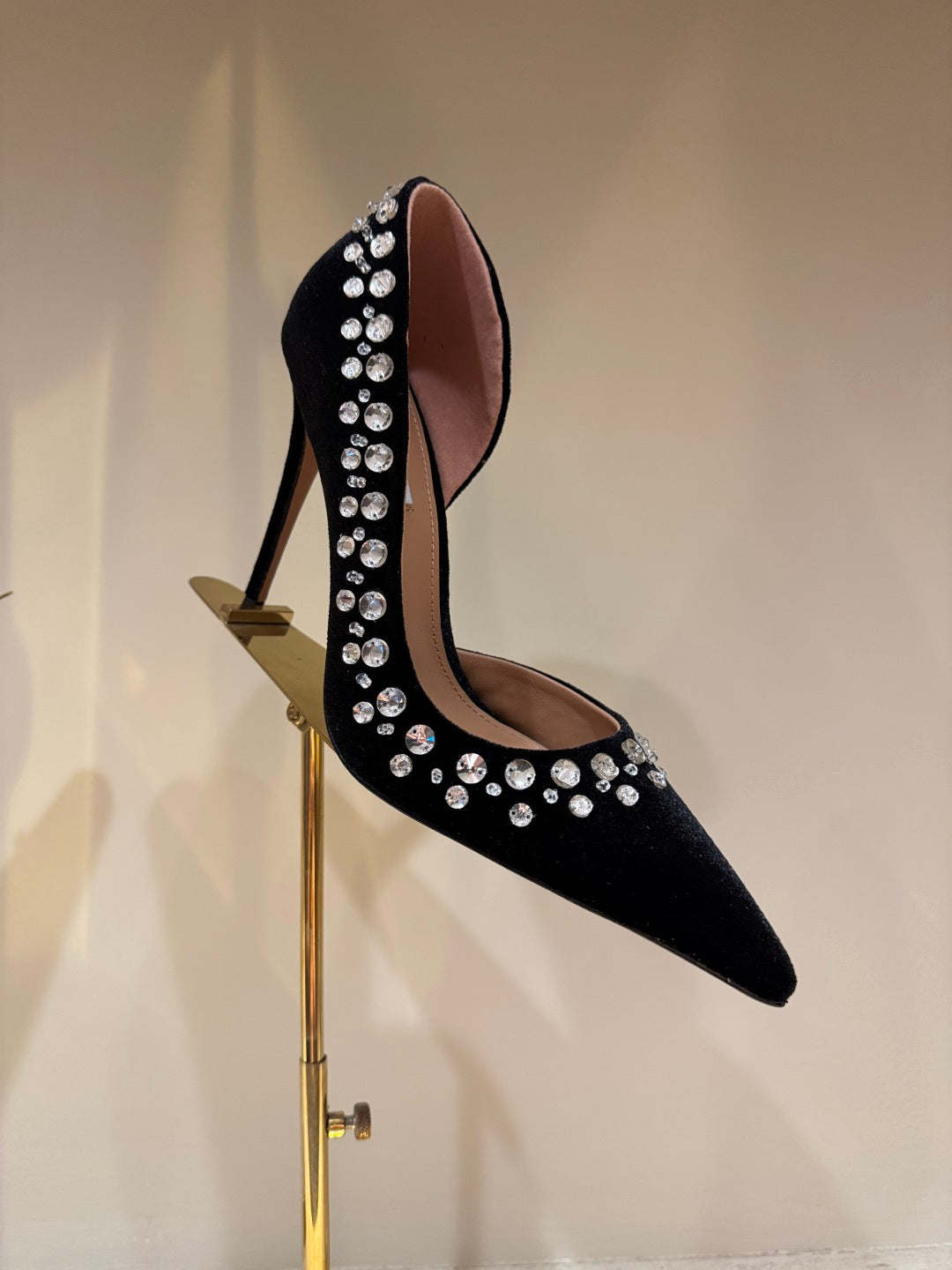 Aquazzura Butterfly Velvet Heeled Sandals – 2025 Spring/Summer Collection