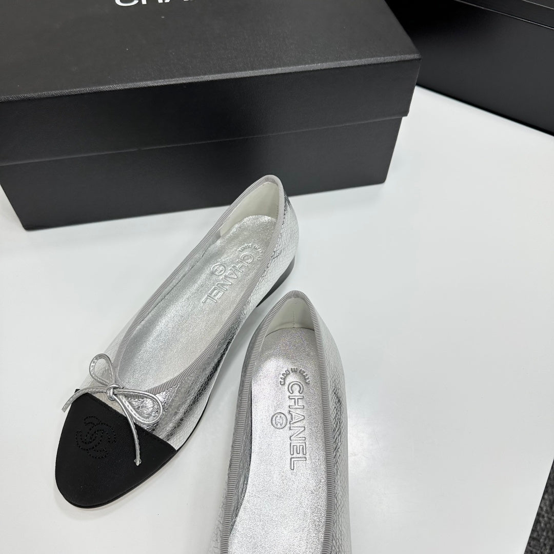 Chanel Classic Two-Tone Slingback Shoes