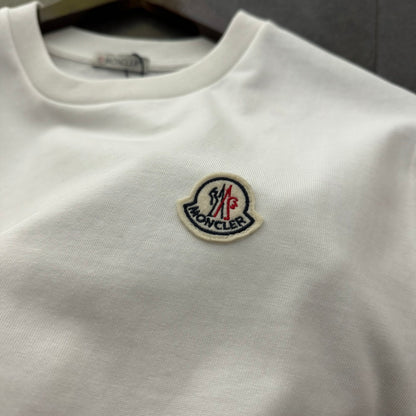 Moncler Small Logo Crewneck T-Shirt – 2026SS