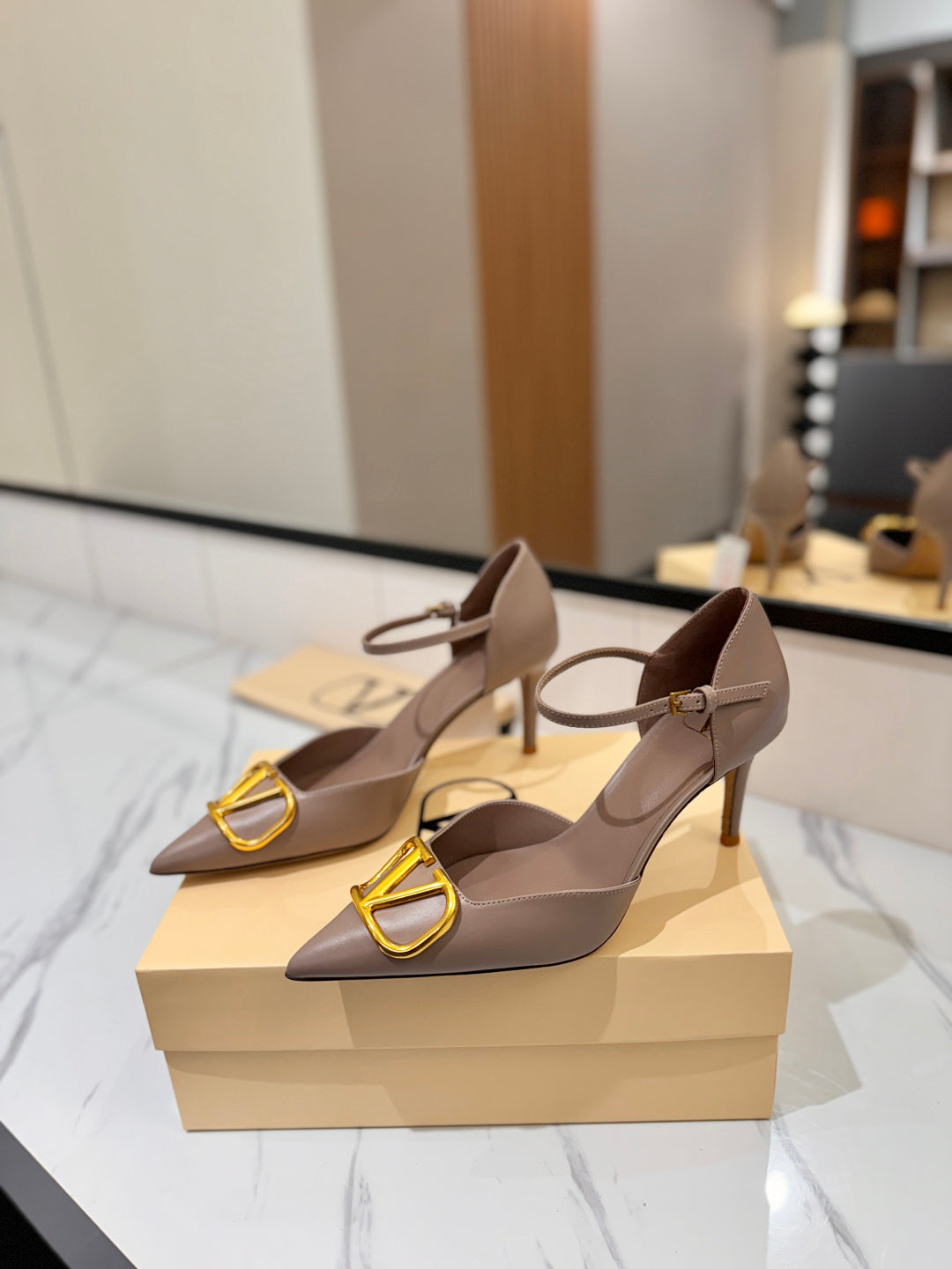 Valentino Garavani VLogo Signature Slingback Sandals