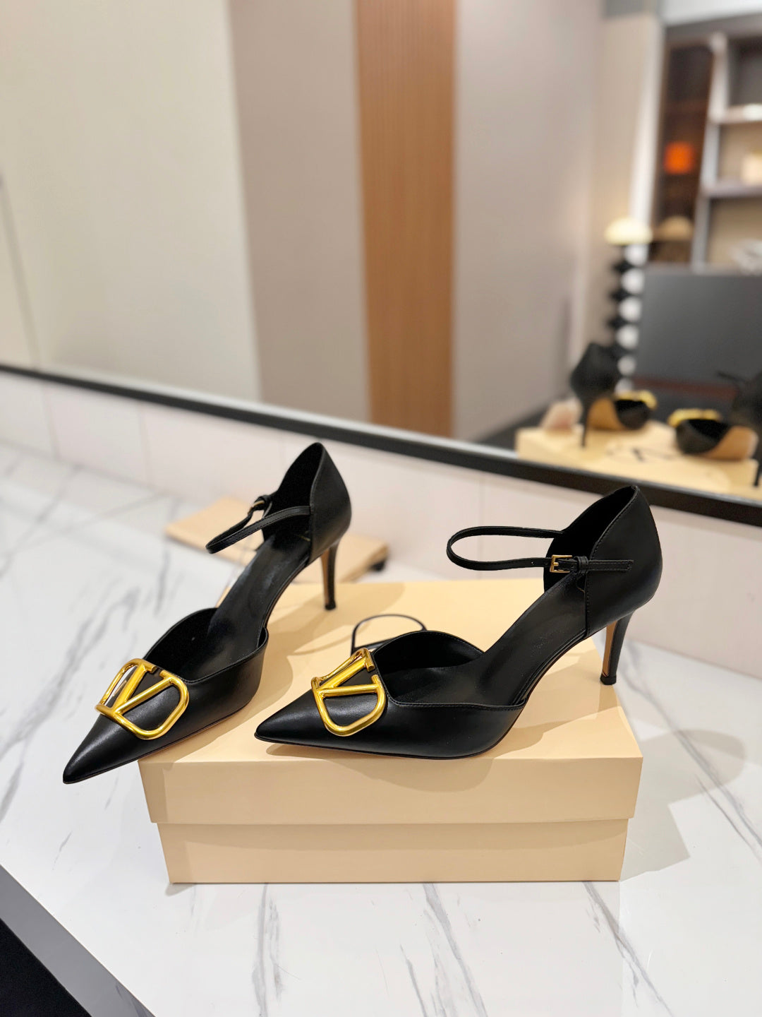 Valentino Garavani VLogo Signature Slingback Sandals
