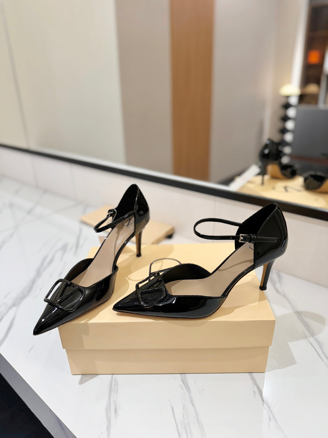 Valentino Garavani VLogo Signature Slingback Sandals