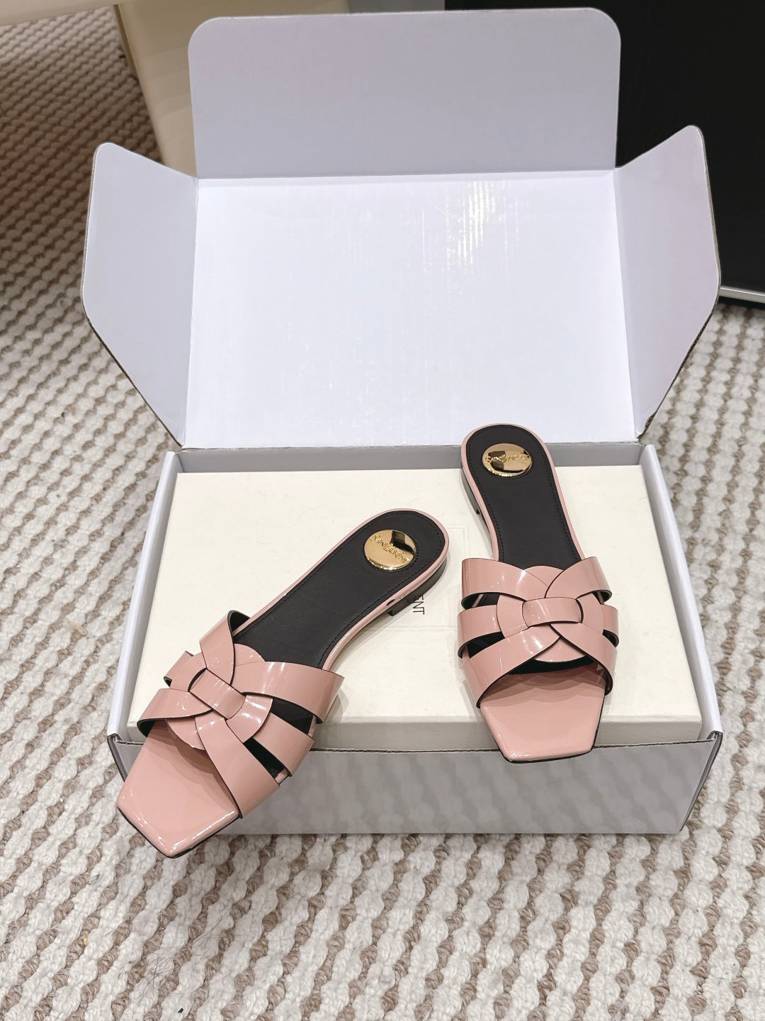 Saint Laurent Melody Square Toe Flat Sandals – 2026SS