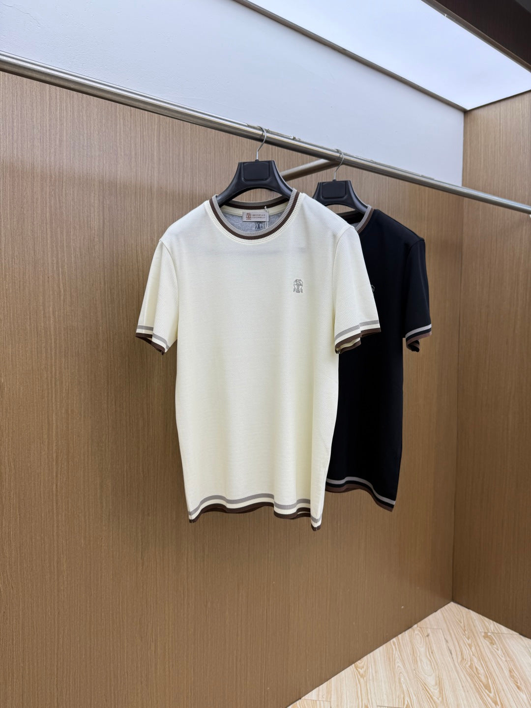 Brunello Cucinelli Men's Casual Short-Sleeve T-Shirt – 2026 Early Spring Collection