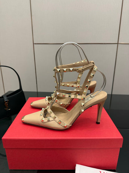 Valentino VLogo Signature Classic Sandals – Spring/Summer Collection