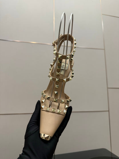 Valentino VLogo Signature Classic Sandals – Spring/Summer Collection