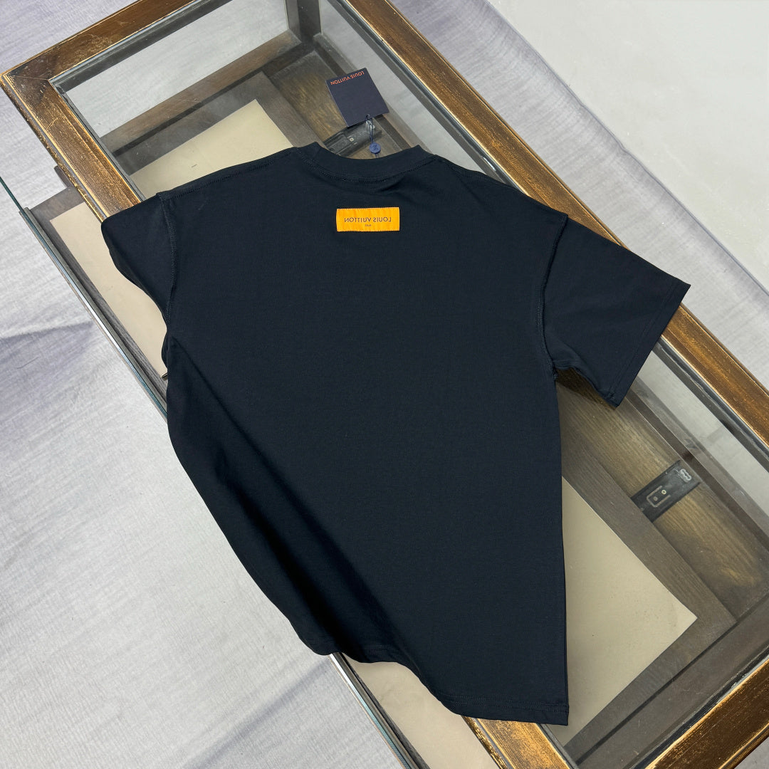 Louis Vuitton Embroidered Logo Oversized T-Shirt – Summer Collection – 26SS
