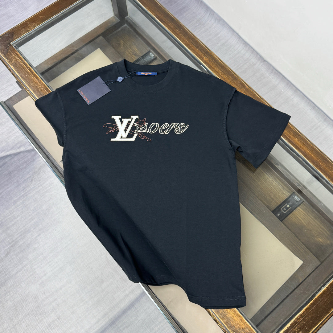 Louis Vuitton Embroidered Logo Oversized T-Shirt – Summer Collection – 26SS