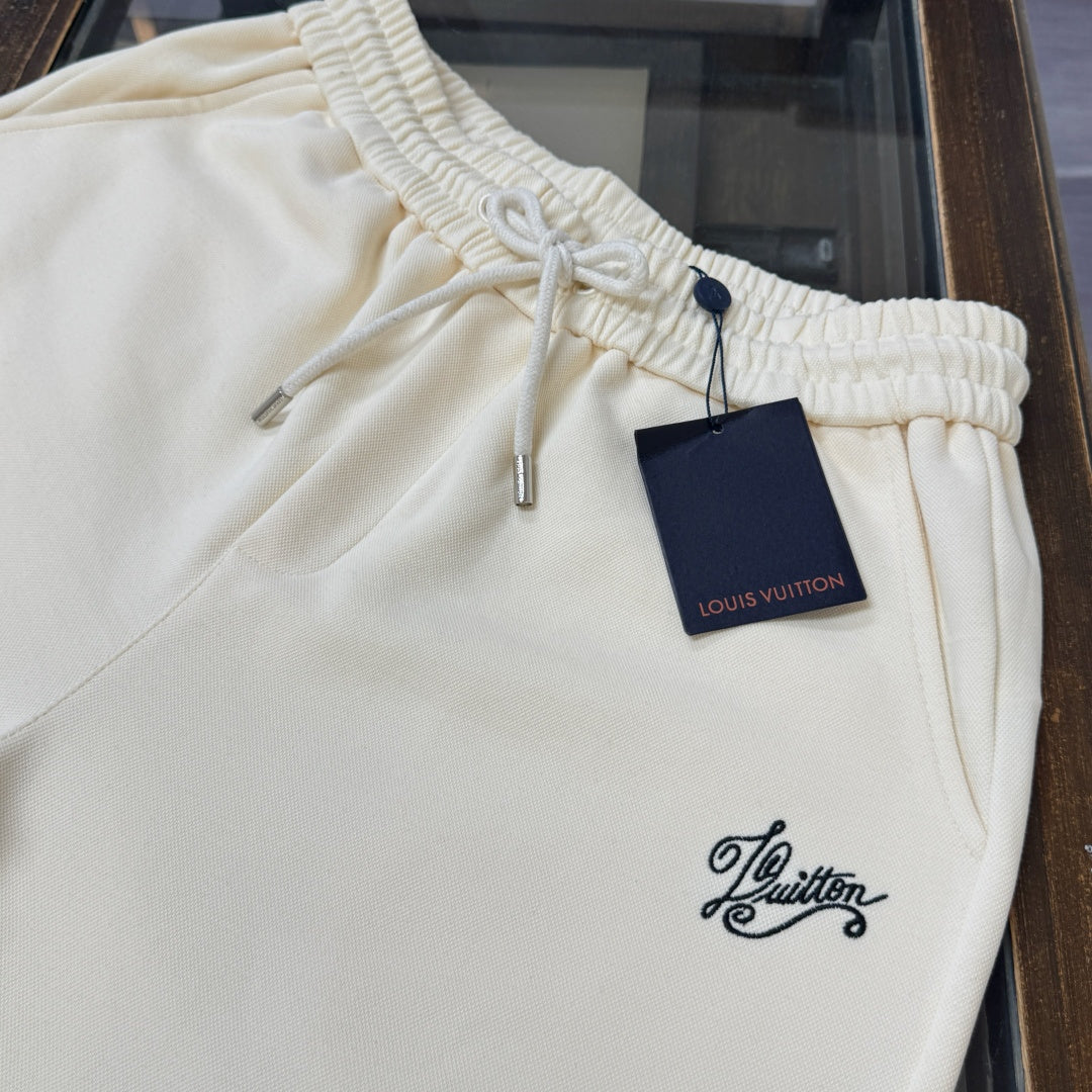 Louis Vuitton Casual Shorts – 2026 Collection