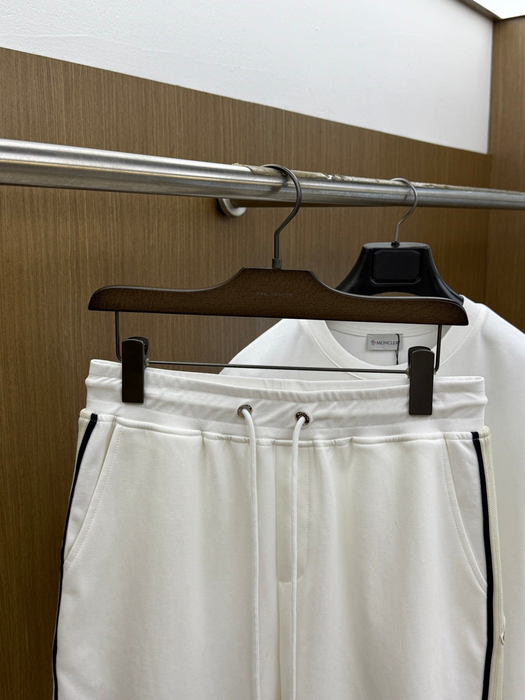 Moncler Leisure Short-Sleeve Shorts Set – Spring/Summer Collection