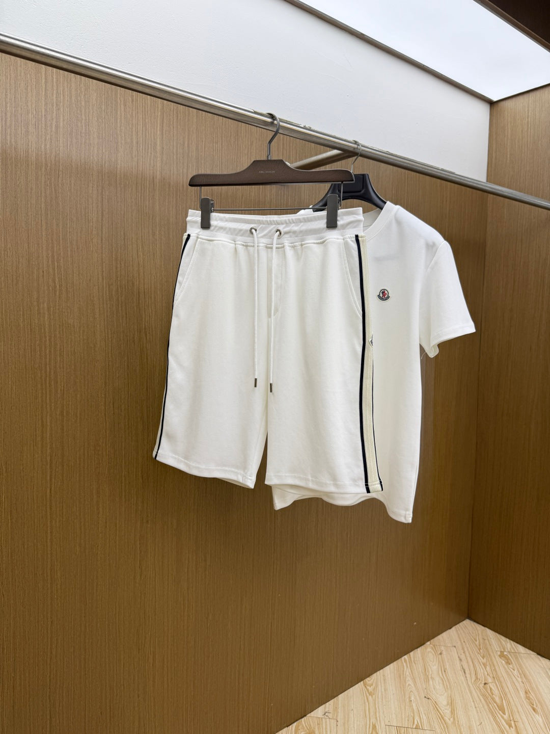 Moncler Leisure Short-Sleeve Shorts Set – Spring/Summer Collection