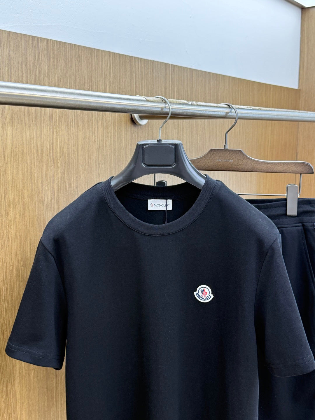 Moncler Leisure Short-Sleeve Shorts Set – Spring/Summer Collection