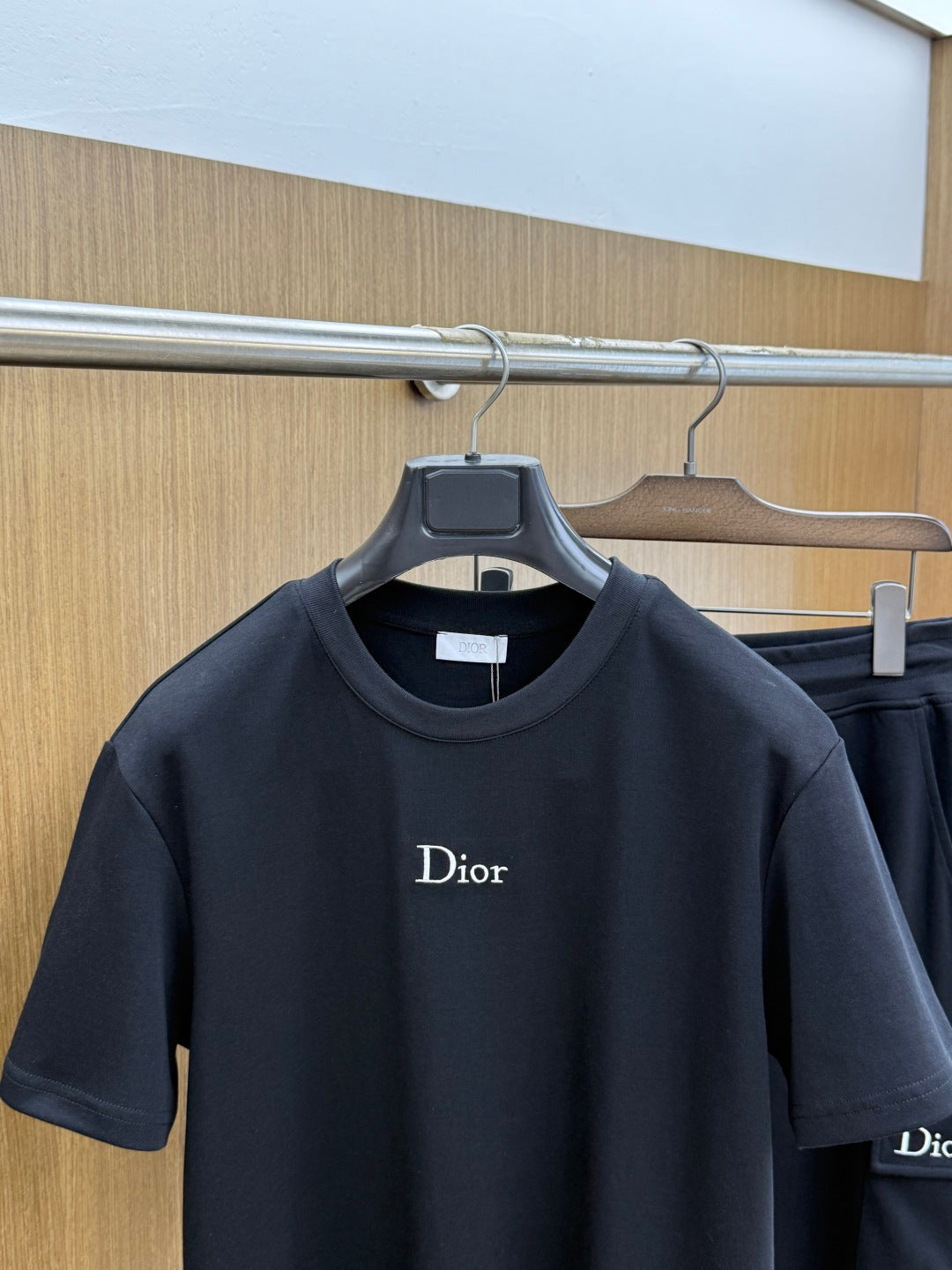 Dior Casual Short-Sleeved Shorts Set – Spring/Summer Collection