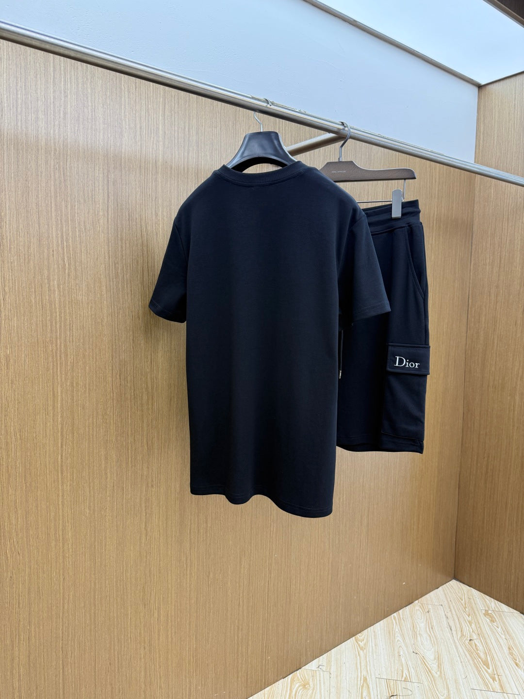 Dior Casual Short-Sleeved Shorts Set – Spring/Summer Collection