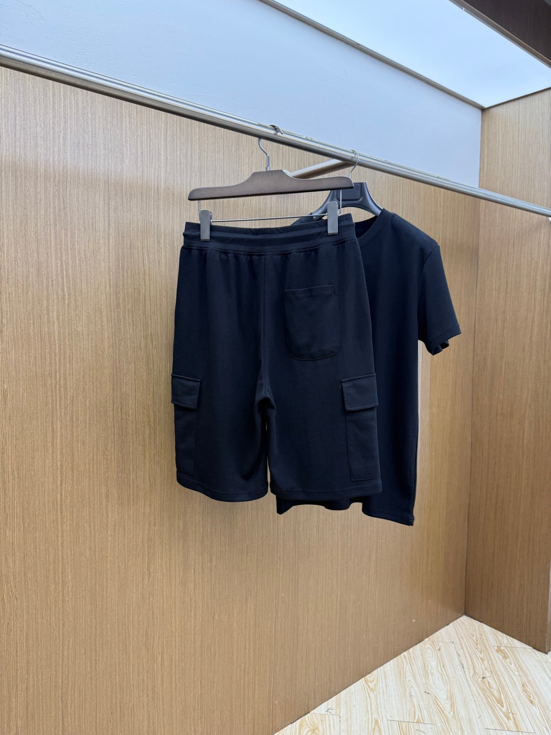 Dior Casual Short-Sleeved Shorts Set – Spring/Summer Collection