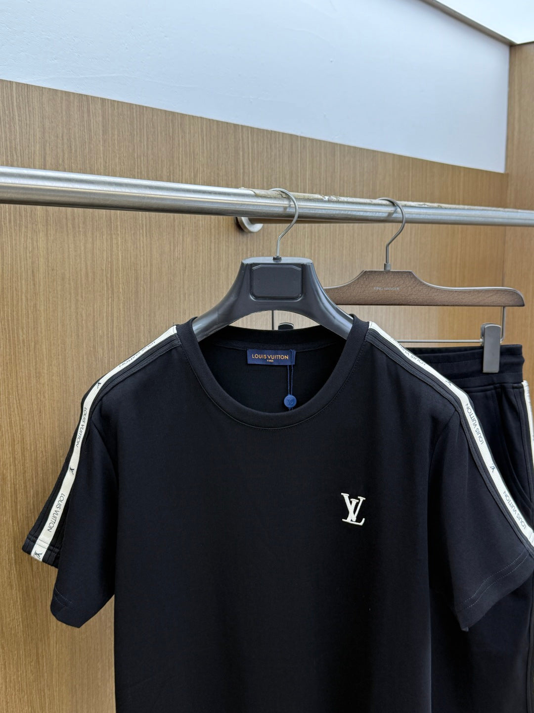 Louis Vuitton Casual Short-Sleeve Shorts Set – Spring/Summer Collection
