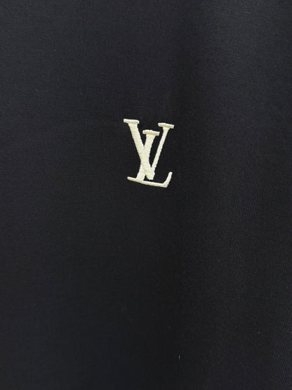 Louis Vuitton Casual Short-Sleeve Shorts Set – Spring/Summer Collection