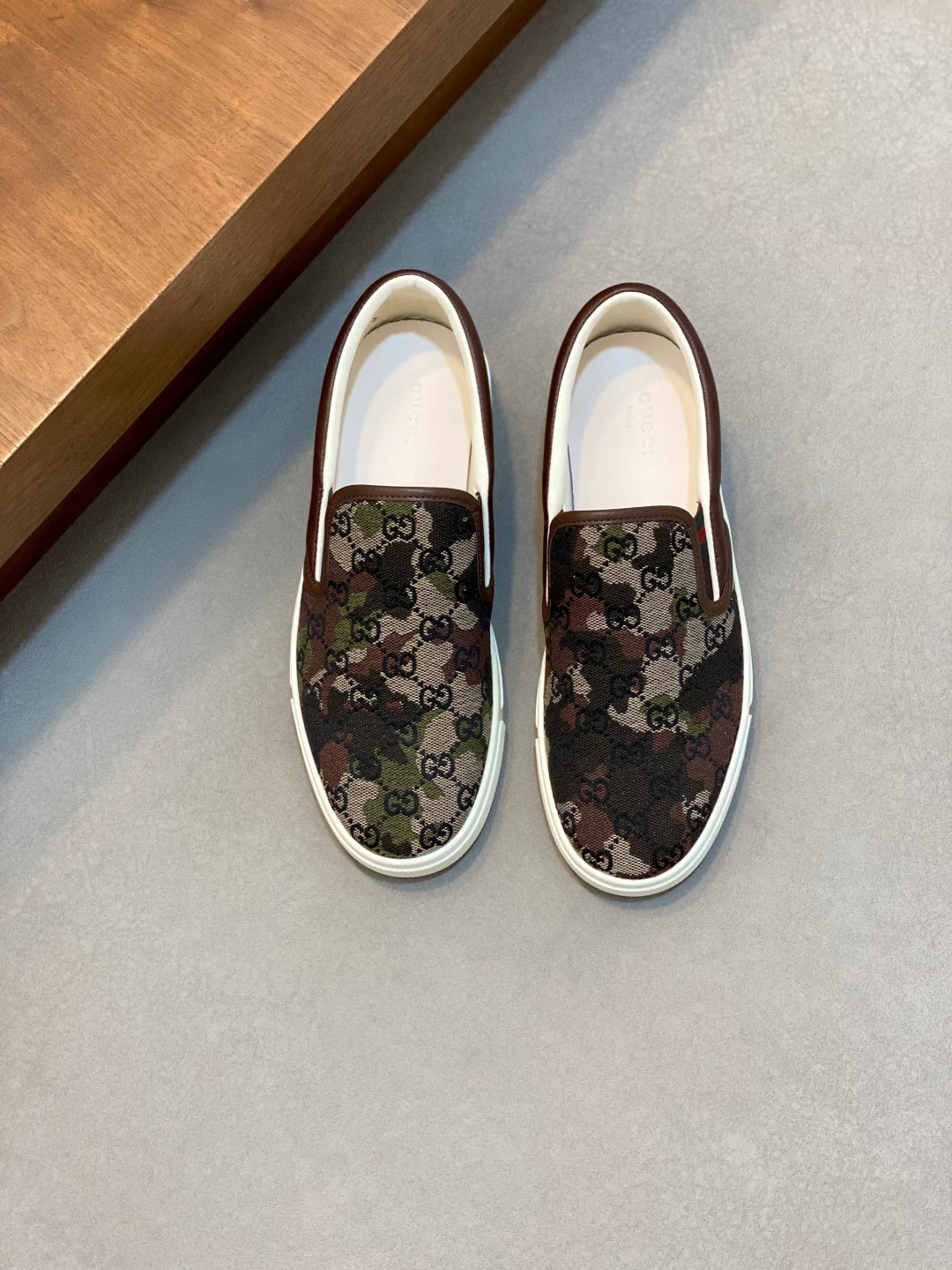 Gucci Nappa Leather Casual Sneakers