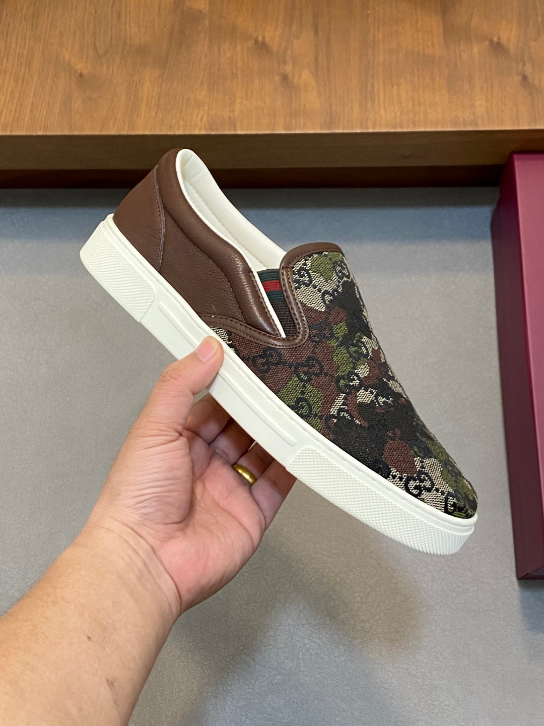 Gucci Nappa Leather Casual Sneakers