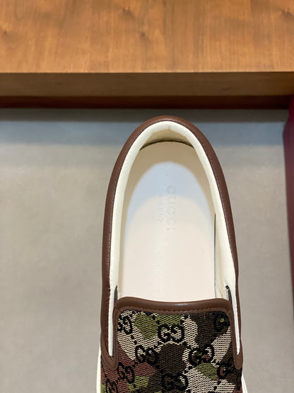 Gucci Nappa Leather Casual Sneakers