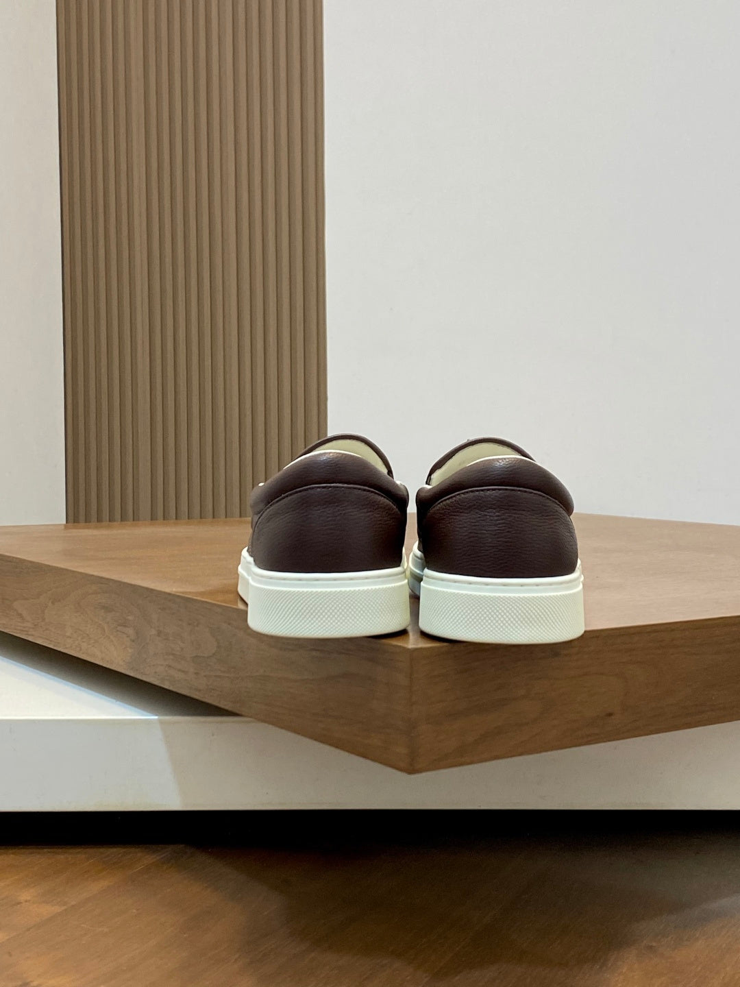 Gucci Nappa Leather Casual Sneakers
