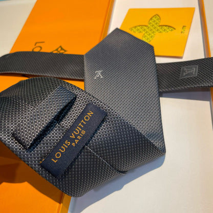 Louis Vuitton Diamonds V Woven Jacquard Silk Tie