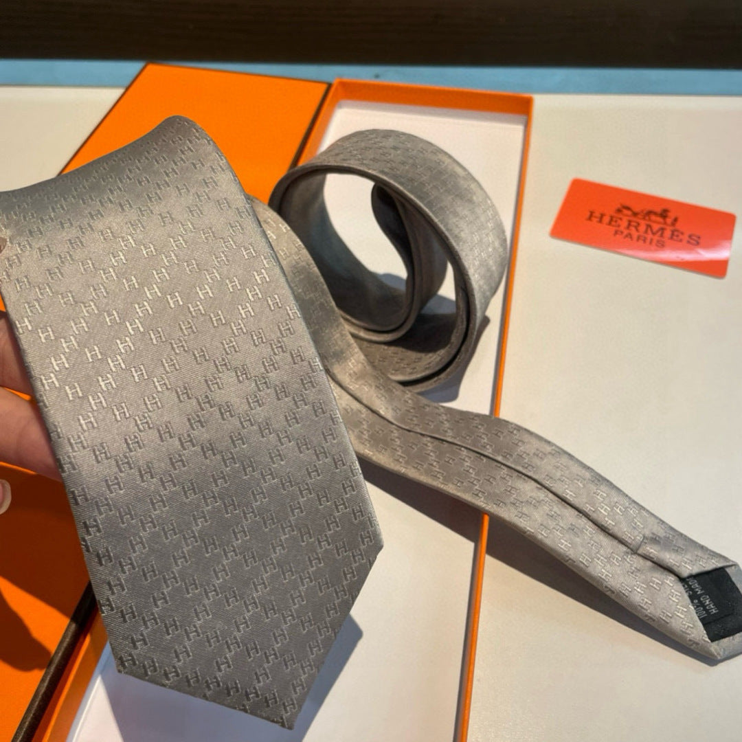 Hermès Men's Rhombus H-Grid Silk Tie