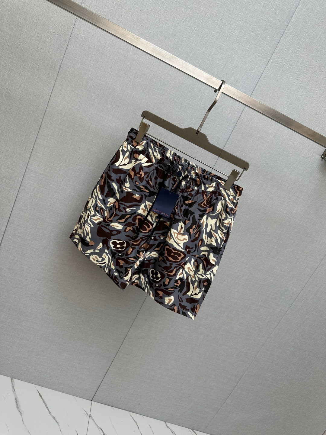 Louis Vuitton Men's Casual Beach Shorts – 2025SS