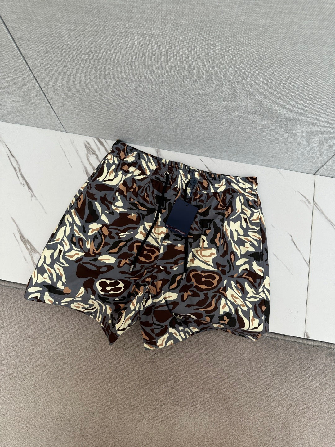 Louis Vuitton Men's Casual Beach Shorts – 2025SS